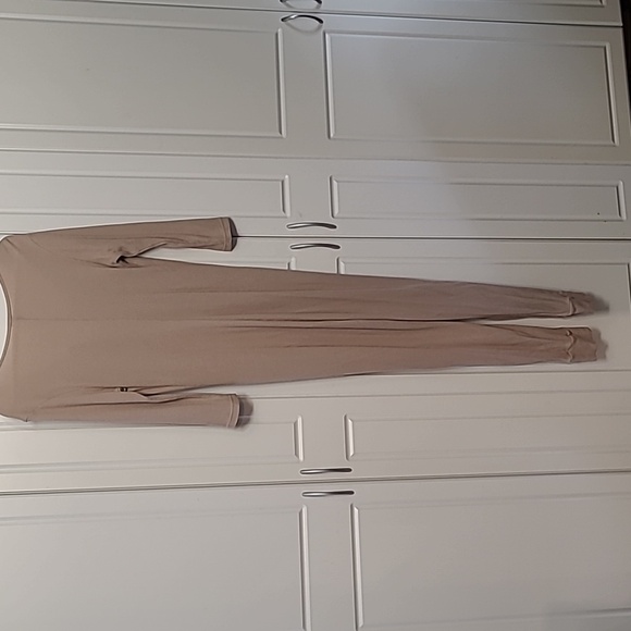 Romper | Smash + Tess | Size Small Women's | Taupe - Picture 4 of 5